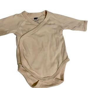 Monica + andy Organic Cotton Long Sleeve Lucky Bodysuit Cream Color Size Newborn